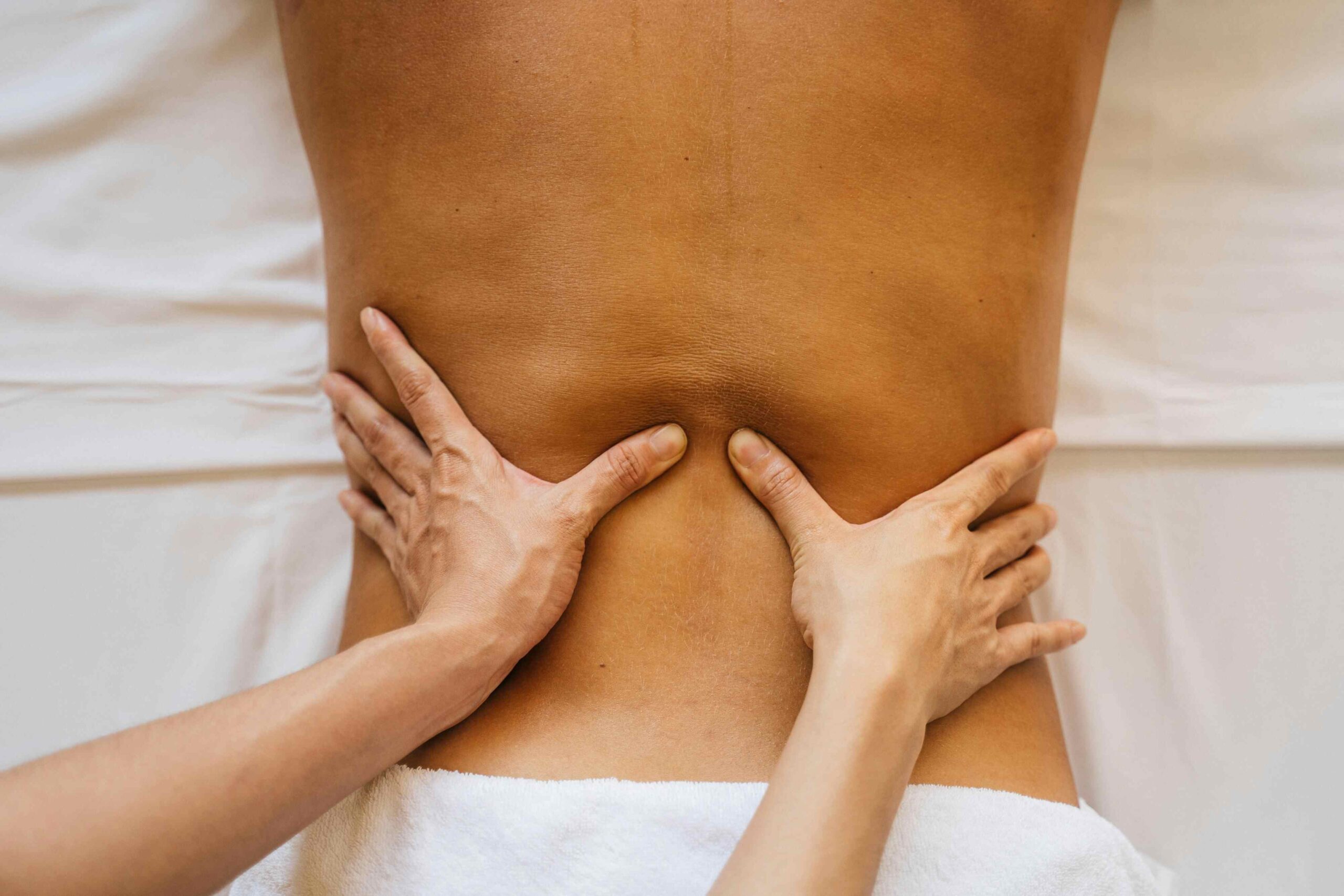 Massage petit prix du dos à Aubagne chez Reconnexion Intérieur Massage petit prix du dos à Aubagne chez Reconnexion Intérieur