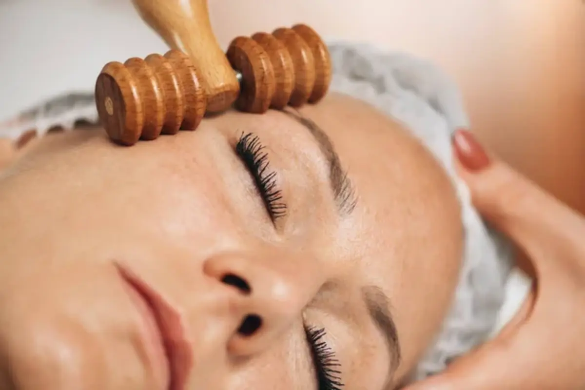 Mad'Express - massage du visage rapide et entretien Massage du visage Mad'Express, maderotherapie à Aubagne