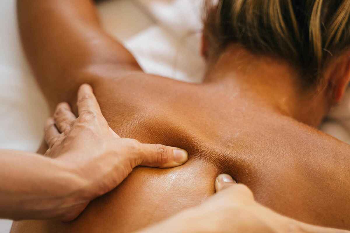 Massage Japonais Ohayo à Aubagne, soin inspiré des techniques de shiatsu et réflexologie pour harmoniser le corps et l'esprit.