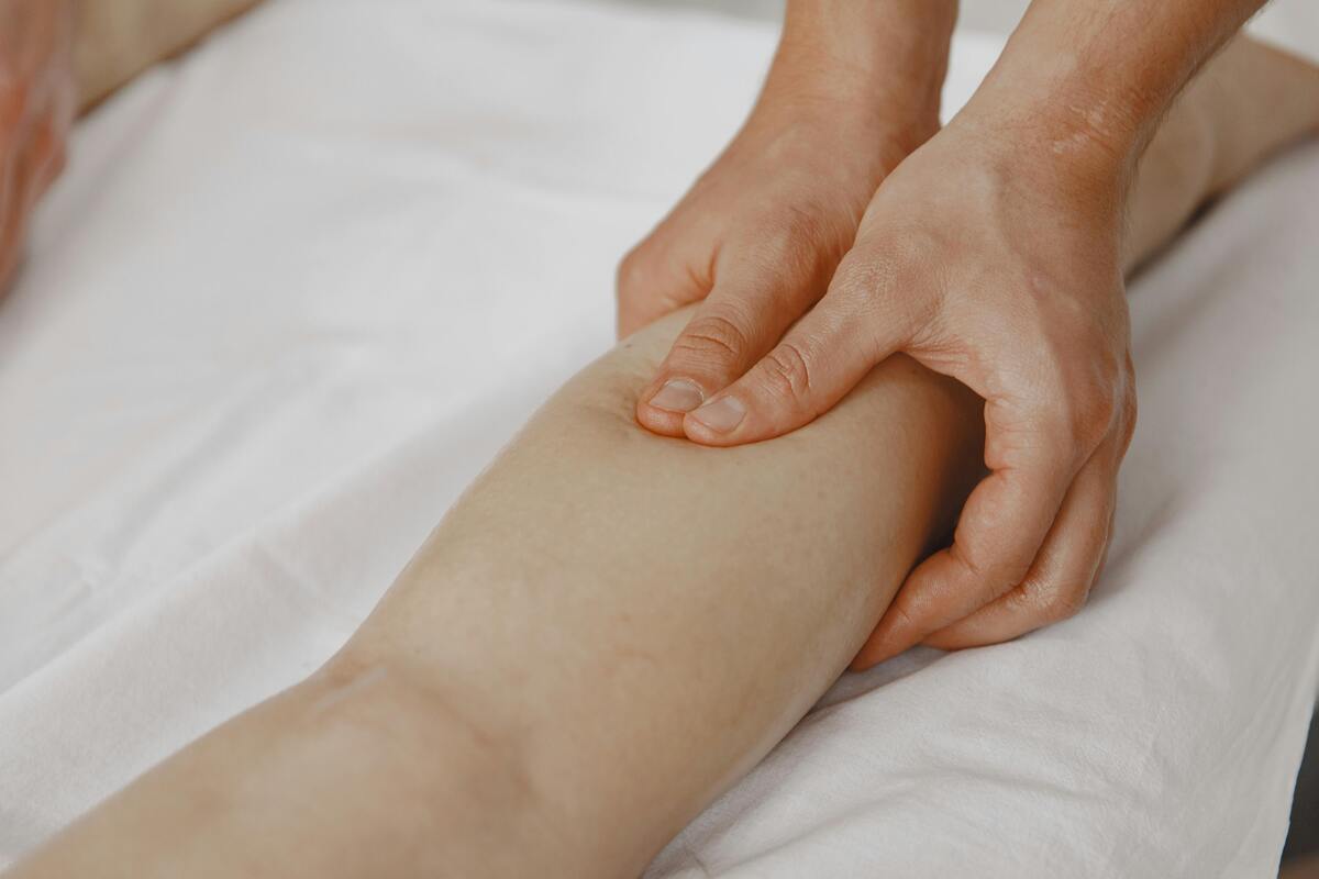 Full Drainant à Aubagne, soin détox et circulatoire pour alléger le corps et stimuler le drainage lymphatique.